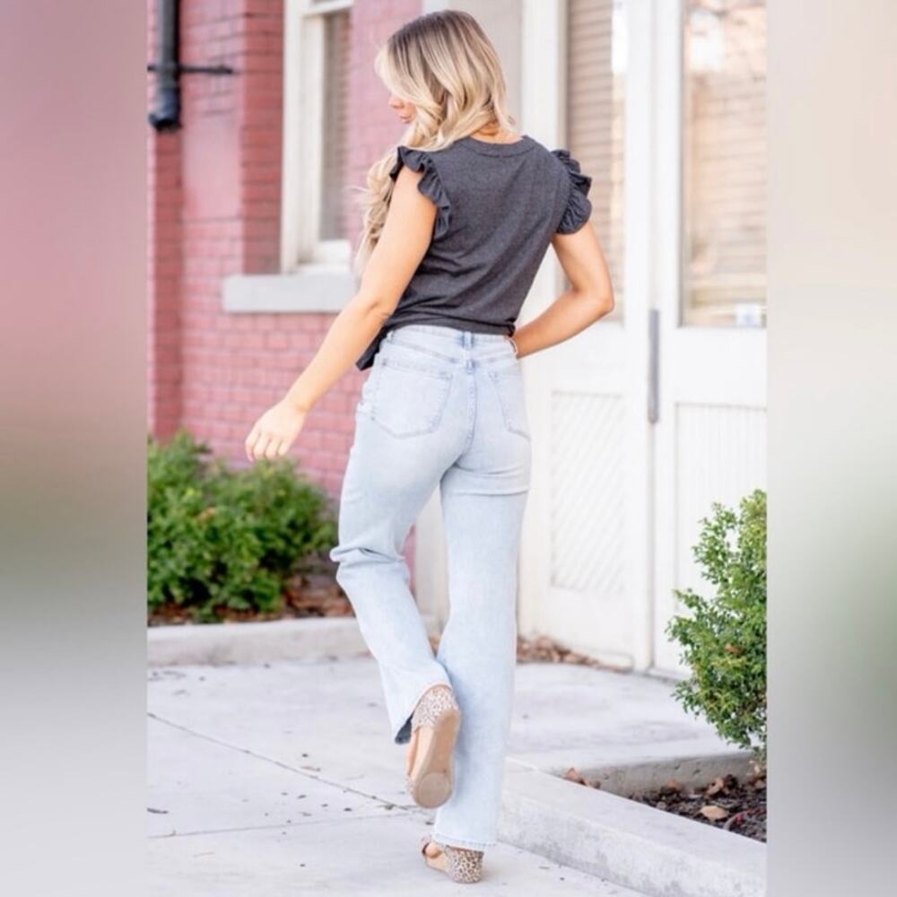 Judy Blue NWT Marco High Rise Tummy Control Top Straight Light Wash Denim Jeans - Picture 2 of 12